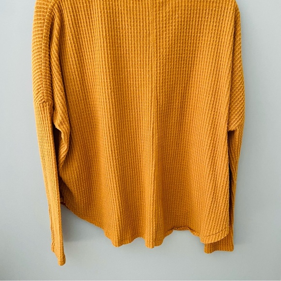 Urban Outfitters Jojo Oversized Waffle Knit Top Orange/Yellow Sz Medium - Picture 9 of 9